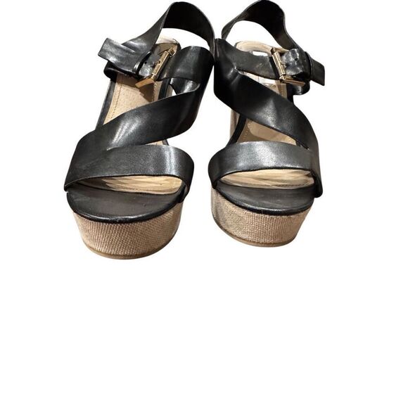 Steve Madden strappy platform sandal (10) - Picture 10 of 14